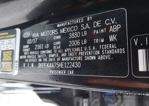 2017 Kia Forte Lx z USA, uszkodzony, nr VIN 3KPFK4A75HE122430